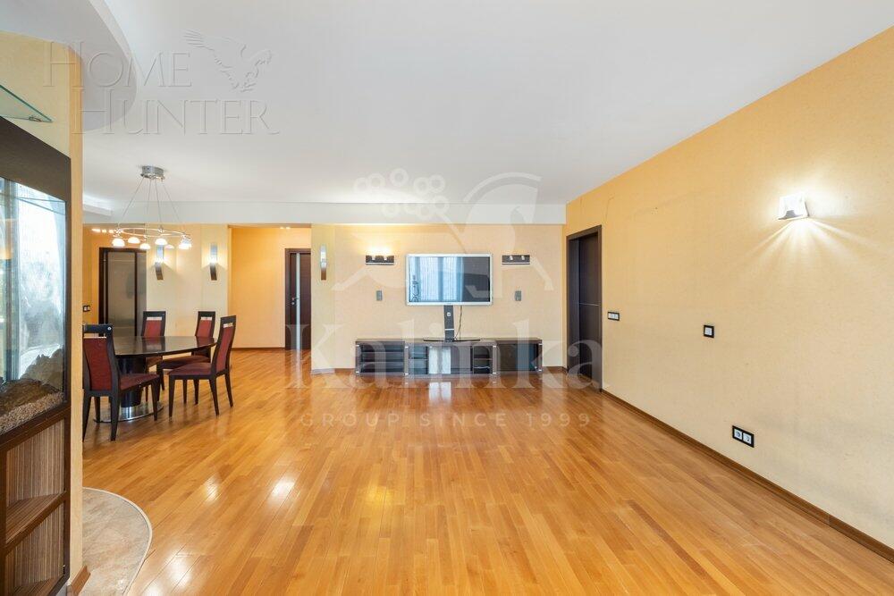 5-КОМН. КВАРТИРА С ОТДЕЛКОЙ 196 М² НА 17 ЭТАЖЕ