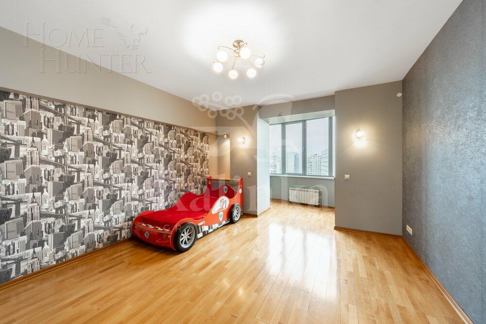 5-КОМН. КВАРТИРА С ОТДЕЛКОЙ 196 М² НА 17 ЭТАЖЕ