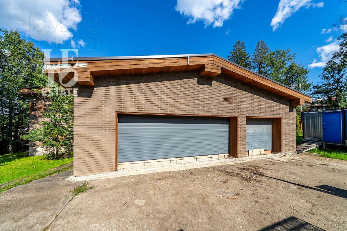 2-этажный коттедж 900 м² без отделки