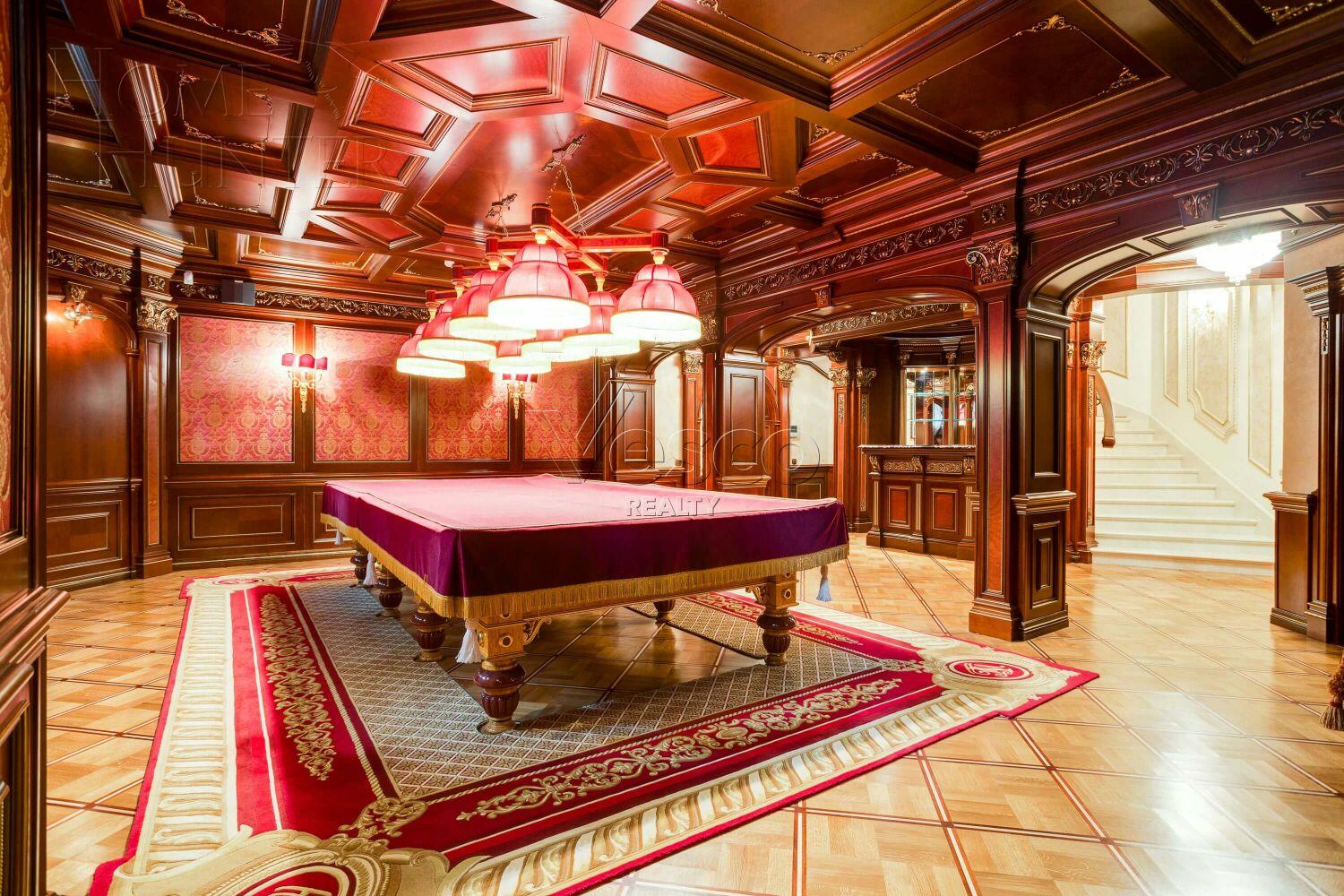 3-этажный коттедж 840 м² с отделкой