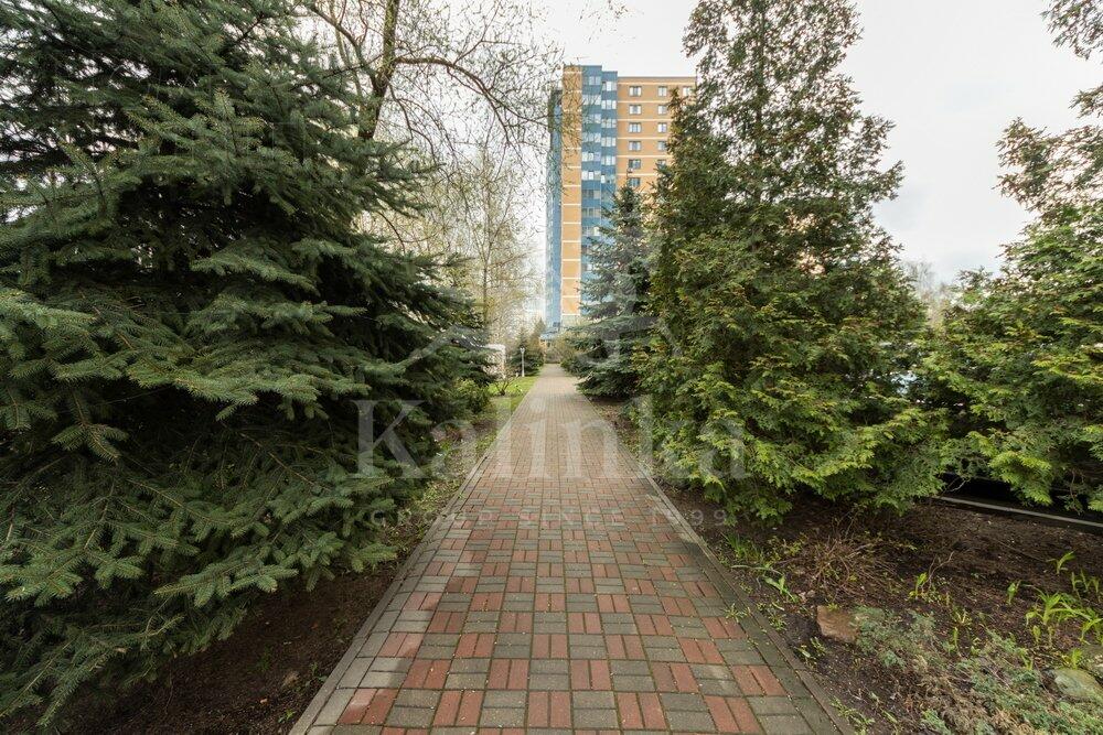 5-КОМН. КВАРТИРА С ОТДЕЛКОЙ 196 М² НА 17 ЭТАЖЕ