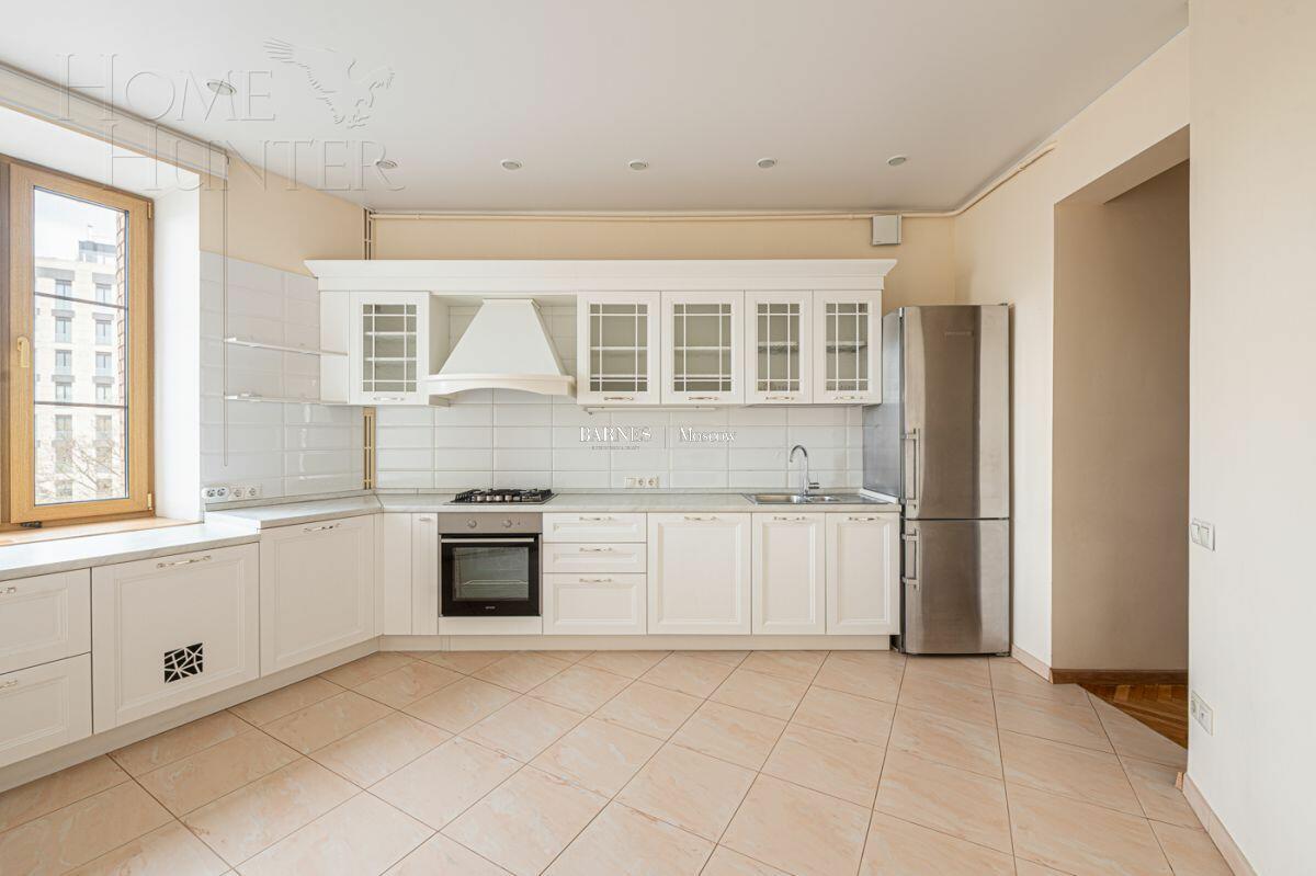 4-КОМН. КВАРТИРА С ОТДЕЛКОЙ 192.6 М² НА 5 ЭТАЖЕ