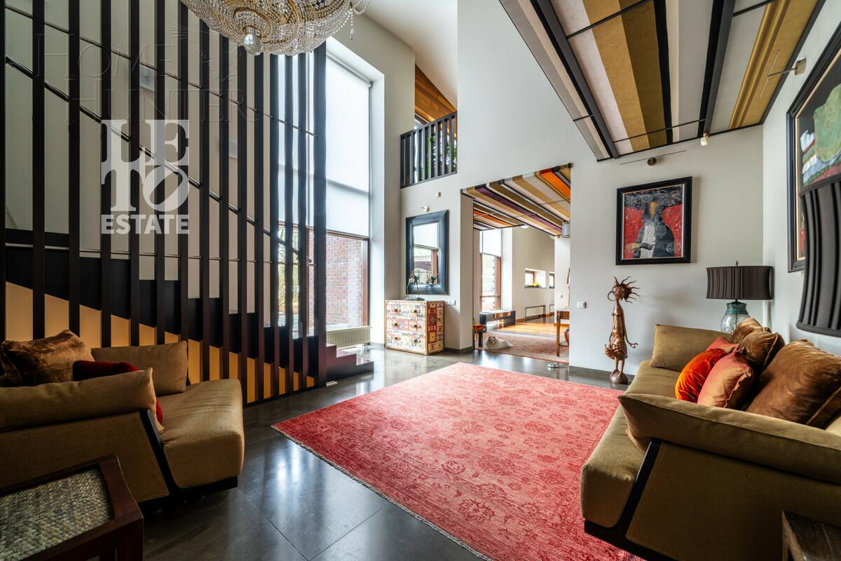 2-этажный коттедж 1 254 м² с отделкой