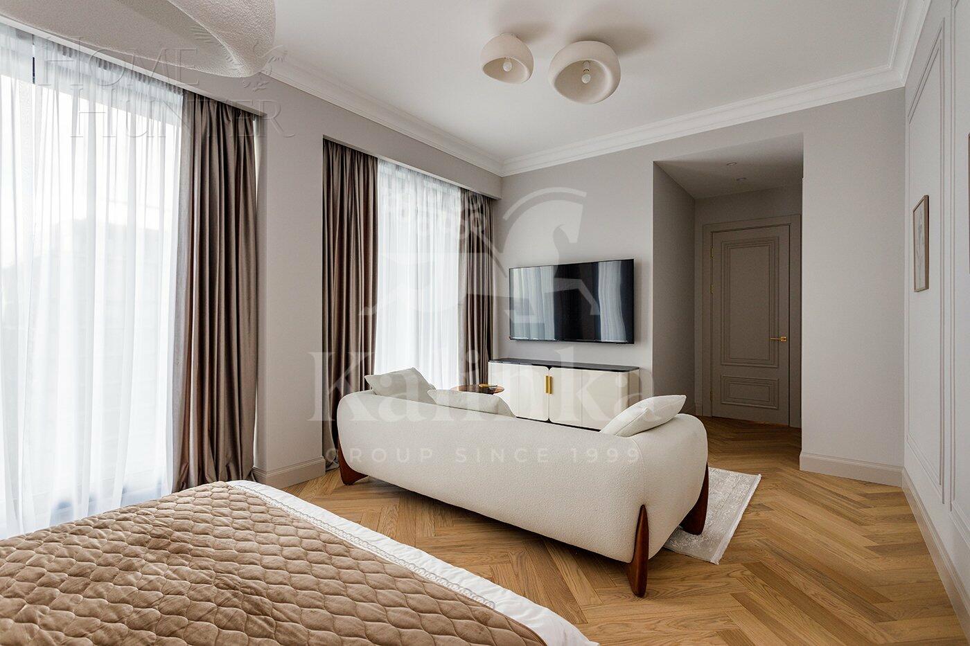 4-КОМН. КВАРТИРА С ОТДЕЛКОЙ 132 М² НА 39 ЭТАЖЕ