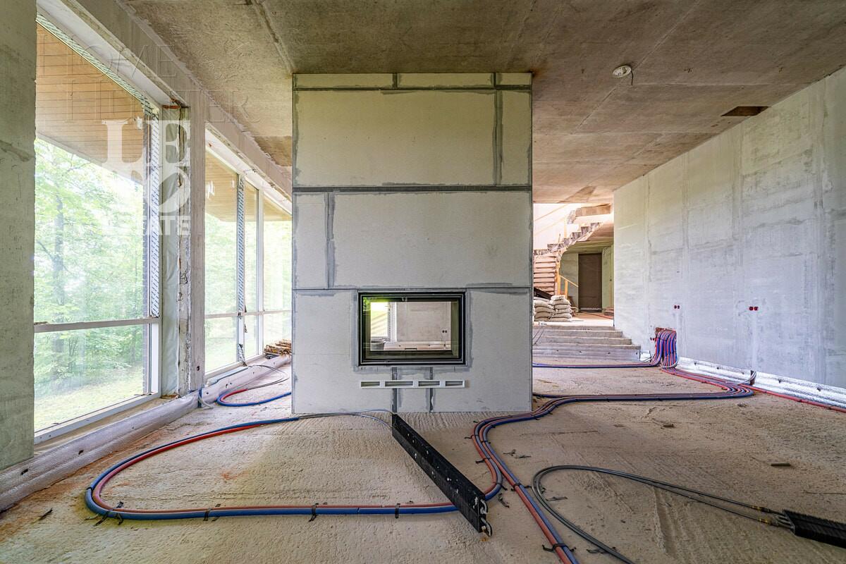 2-этажный коттедж 900 м² без отделки