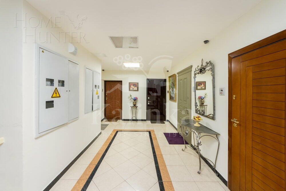 5-КОМН. КВАРТИРА С ОТДЕЛКОЙ 196 М² НА 17 ЭТАЖЕ