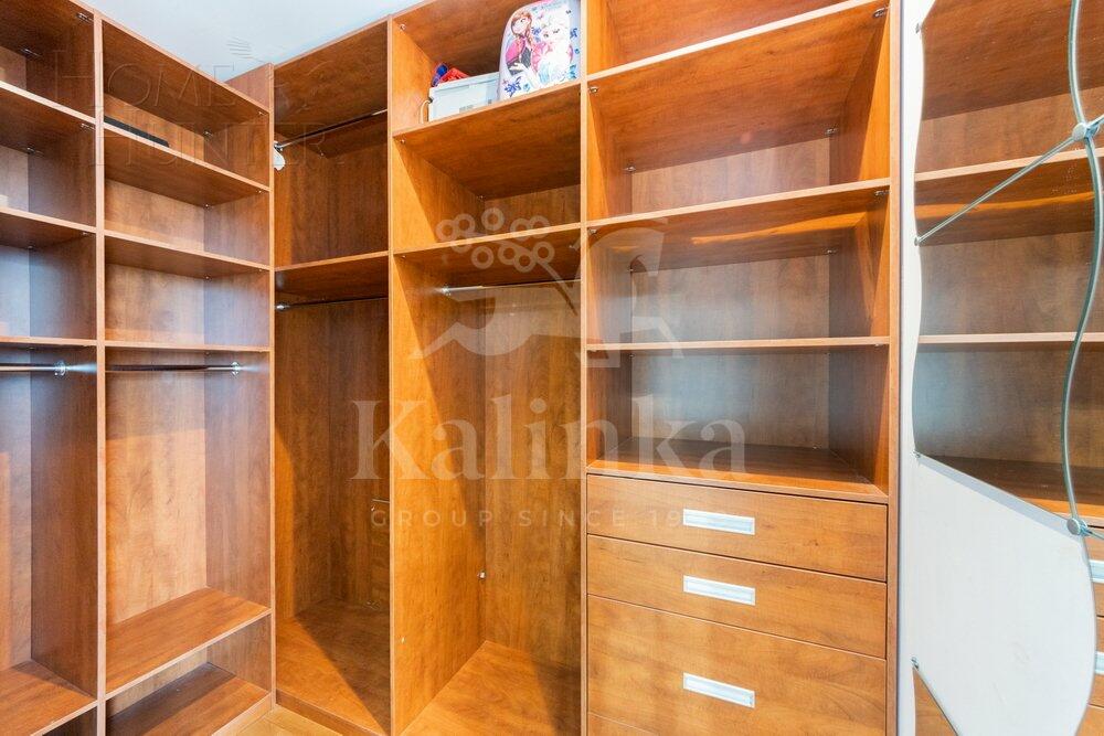 5-КОМН. КВАРТИРА С ОТДЕЛКОЙ 196 М² НА 17 ЭТАЖЕ