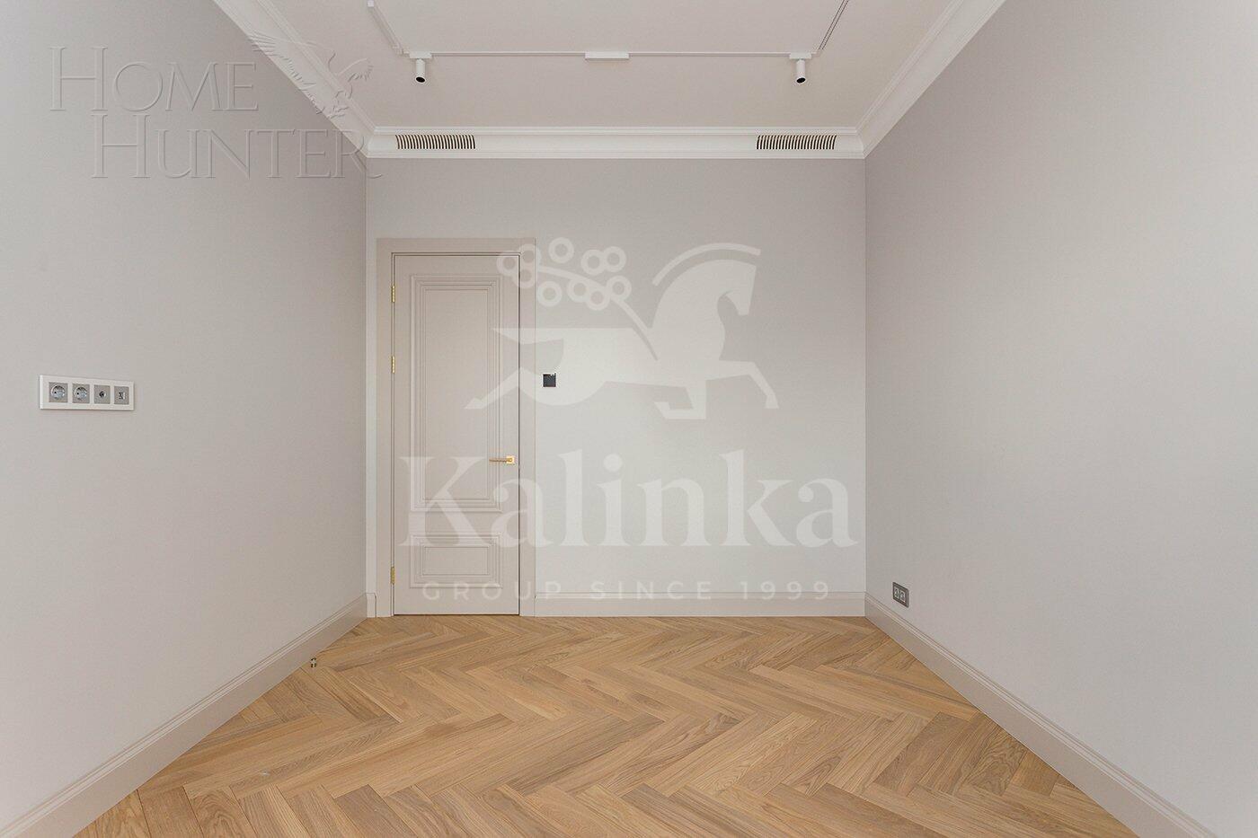 4-КОМН. КВАРТИРА С ОТДЕЛКОЙ 132 М² НА 39 ЭТАЖЕ