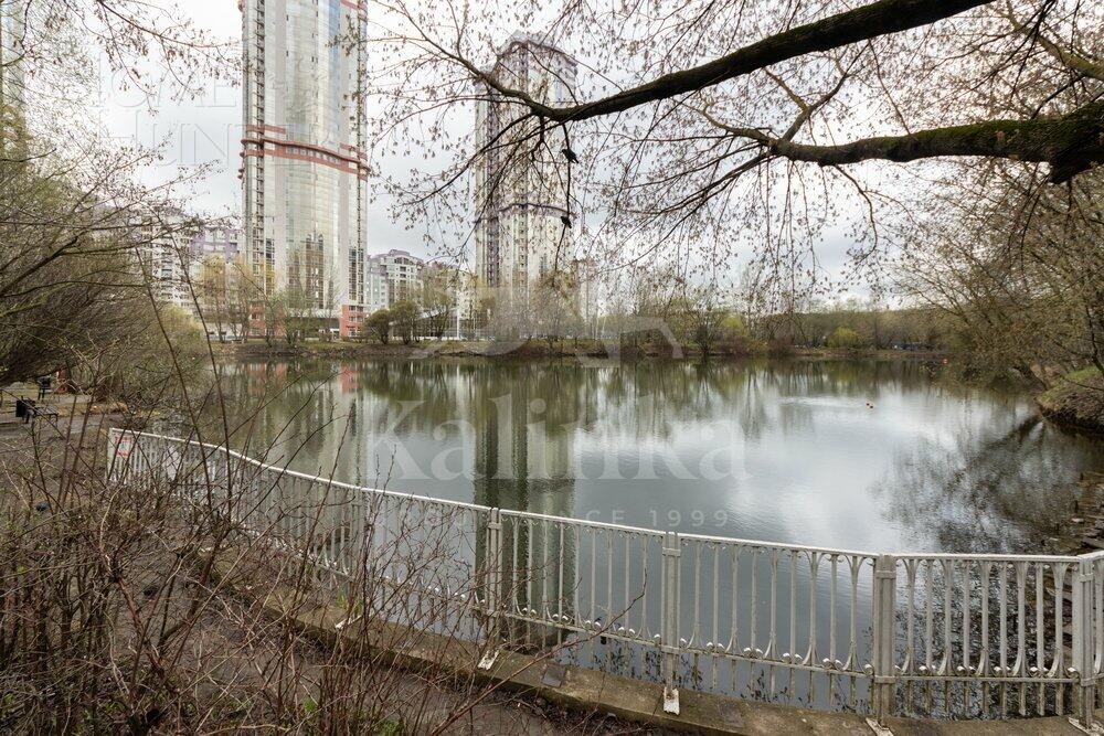 5-КОМН. КВАРТИРА С ОТДЕЛКОЙ 196 М² НА 17 ЭТАЖЕ