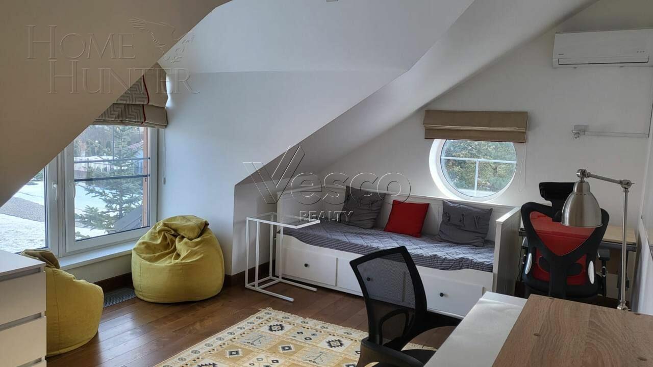 2-этажный коттедж 220 м² с отделкой