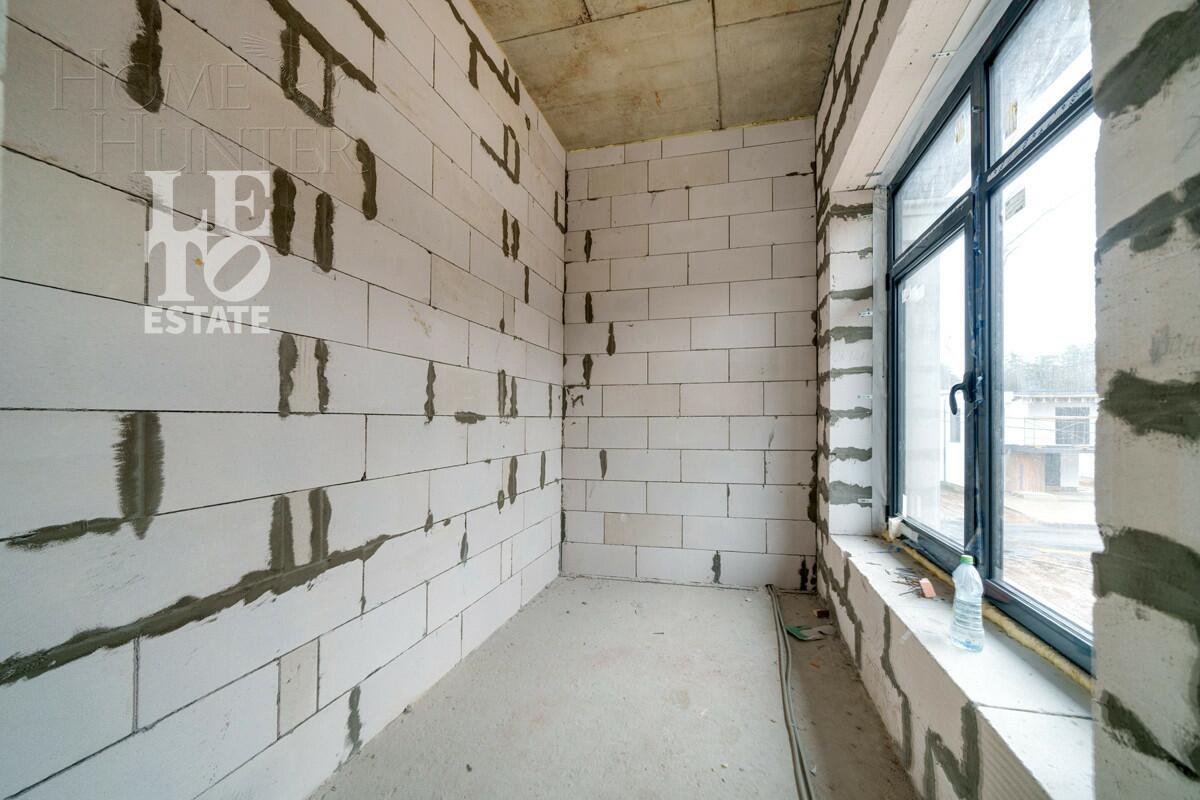 2-этажный коттедж 560 м² без отделки