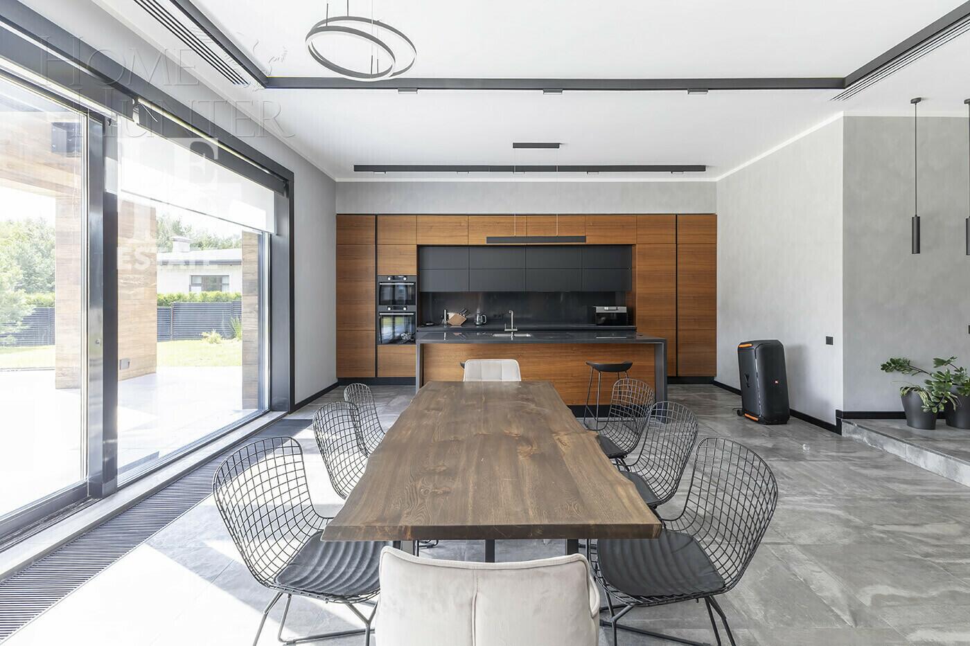2-этажный коттедж 540 м² с отделкой