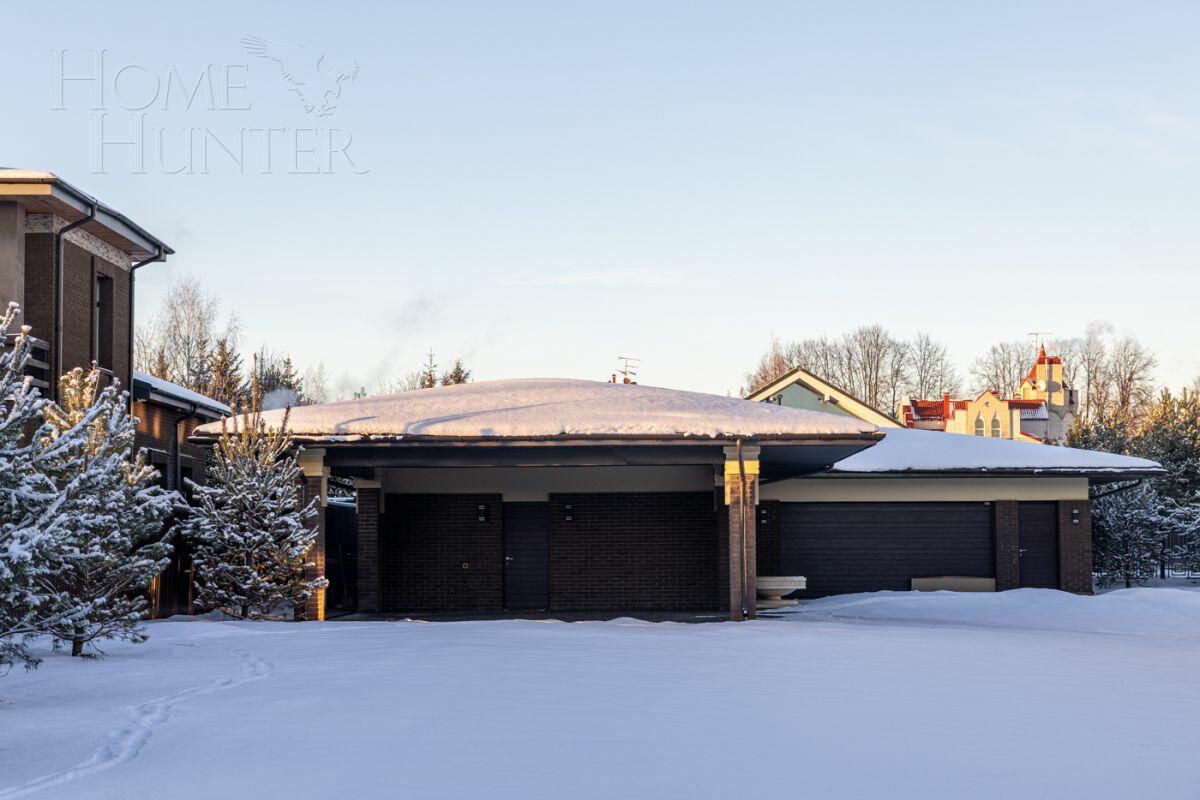 2-этажный коттедж 1 800 м² с отделкой