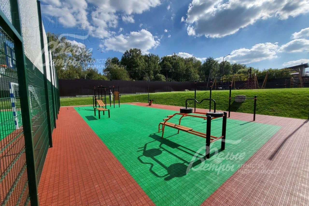 2-этажный коттедж 253 м² без отделки