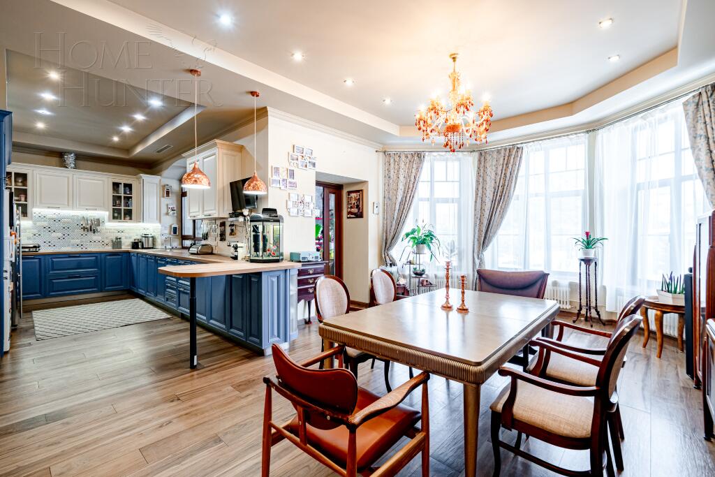 2-этажный коттедж 850 м² с отделкой