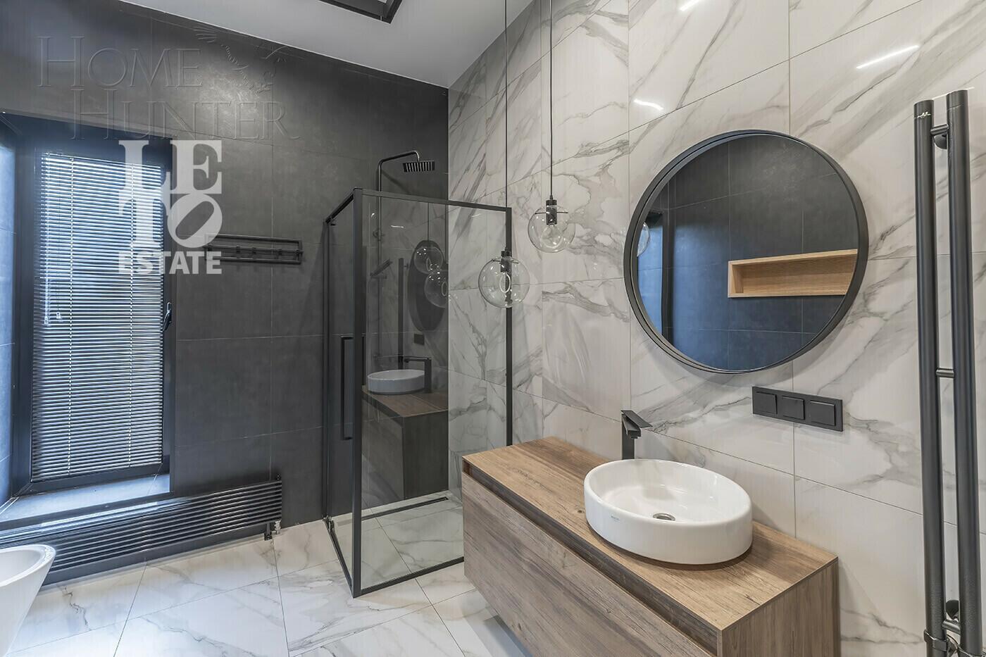 2-этажный коттедж 540 м² с отделкой