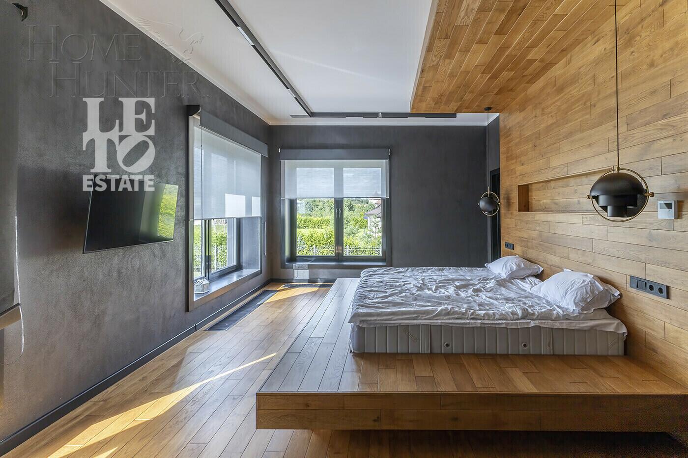 2-этажный коттедж 540 м² с отделкой