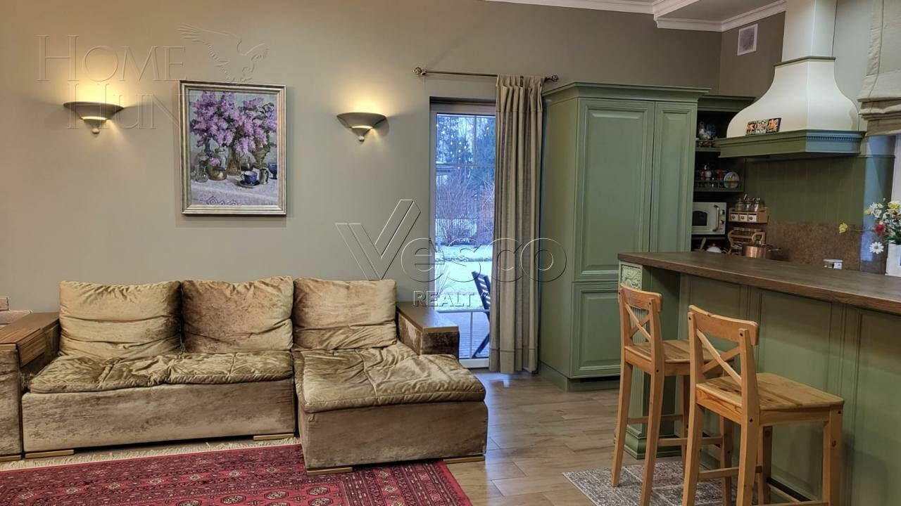 2-этажный коттедж 220 м² с отделкой