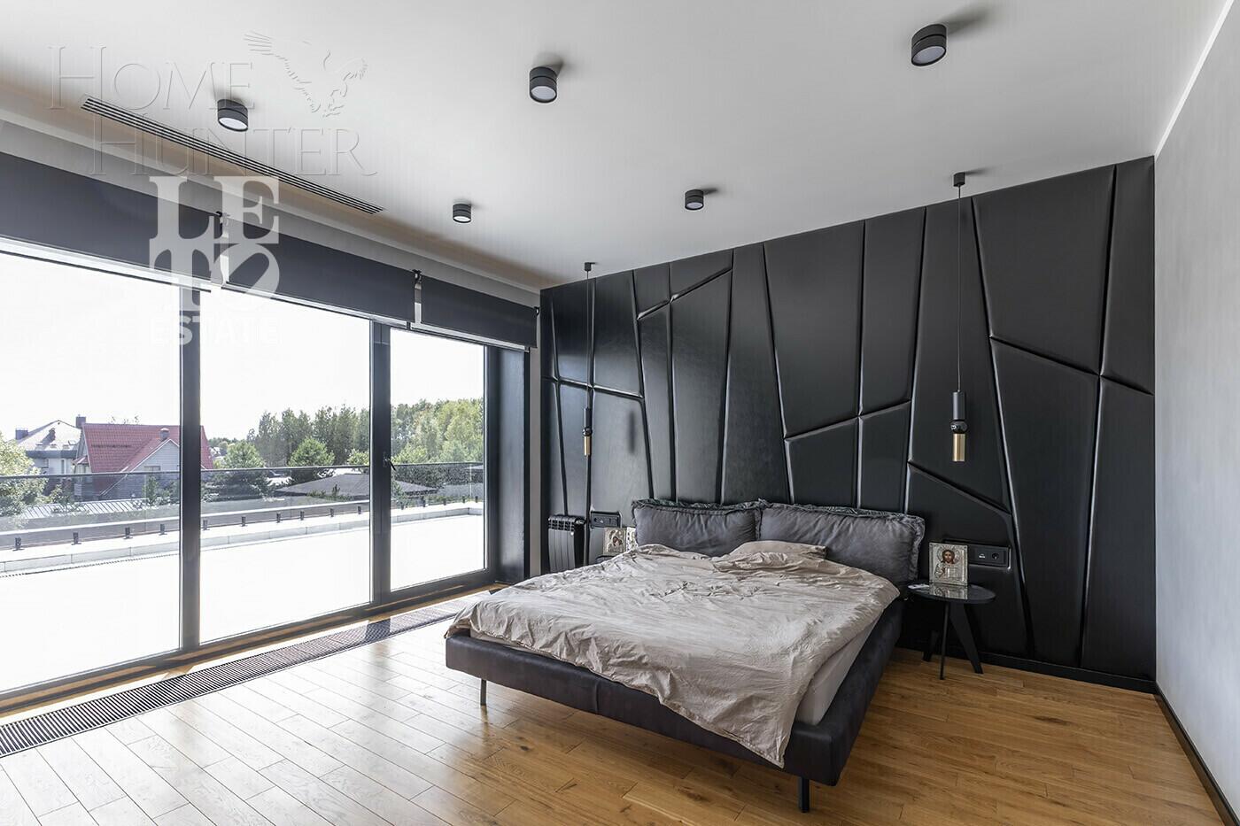 2-этажный коттедж 540 м² с отделкой