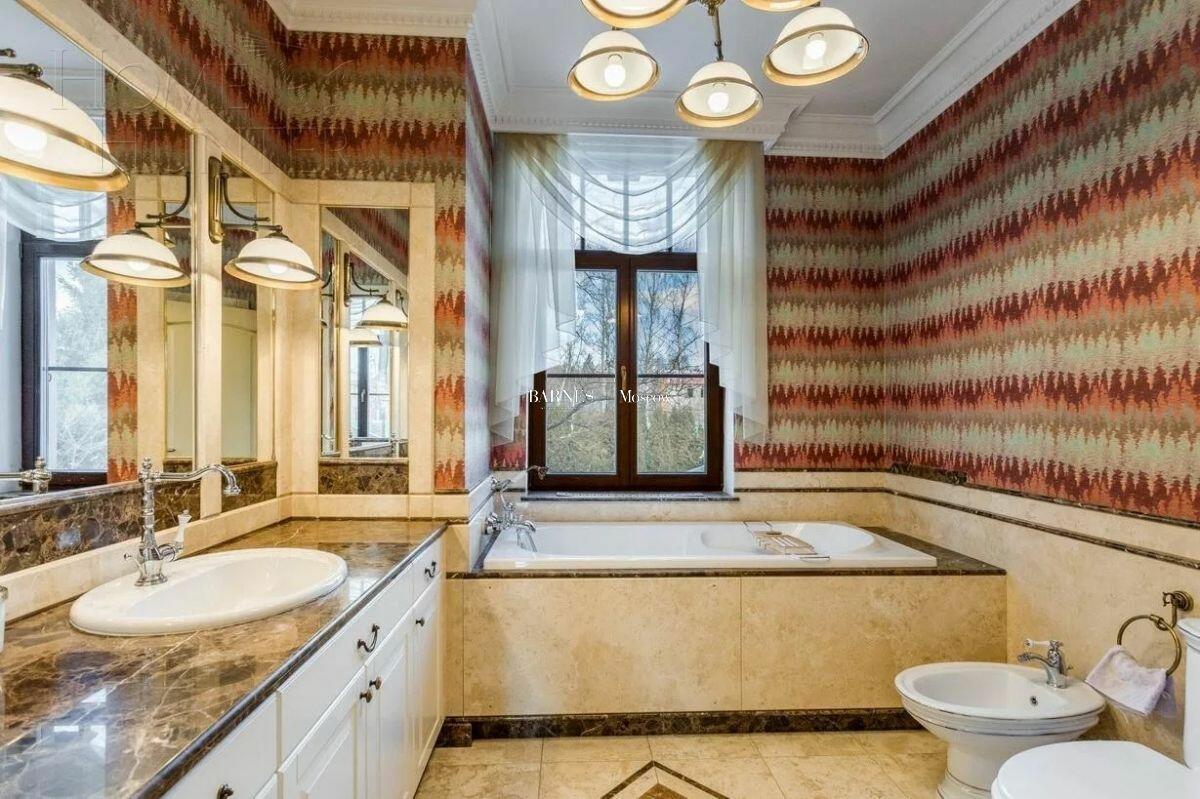 2-этажный коттедж 410 м² с отделкой
