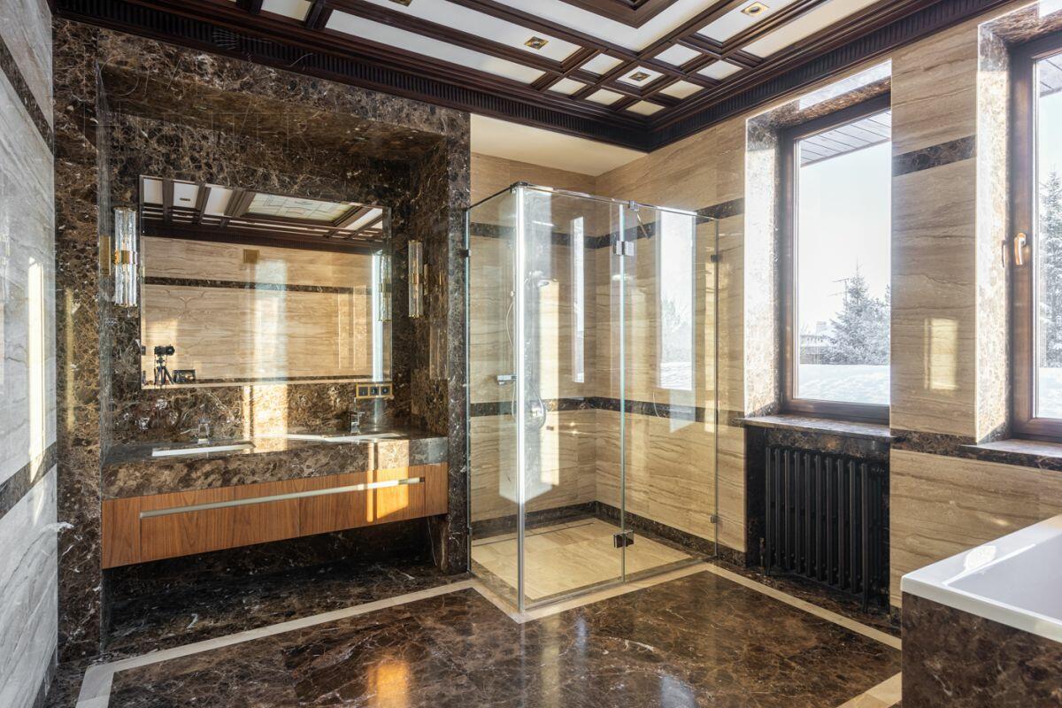 2-этажный коттедж 1 800 м² с отделкой