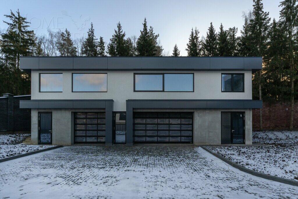 2-этажный коттедж 2 052 м² без отделки