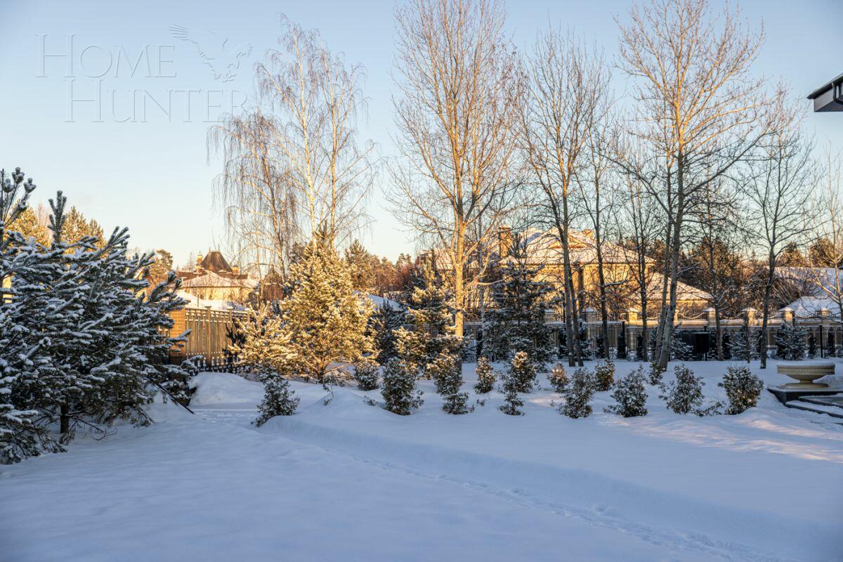 2-этажный коттедж 1 800 м² с отделкой