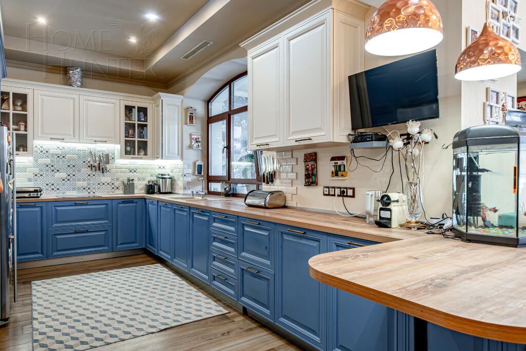 2-этажный коттедж 850 м² с отделкой