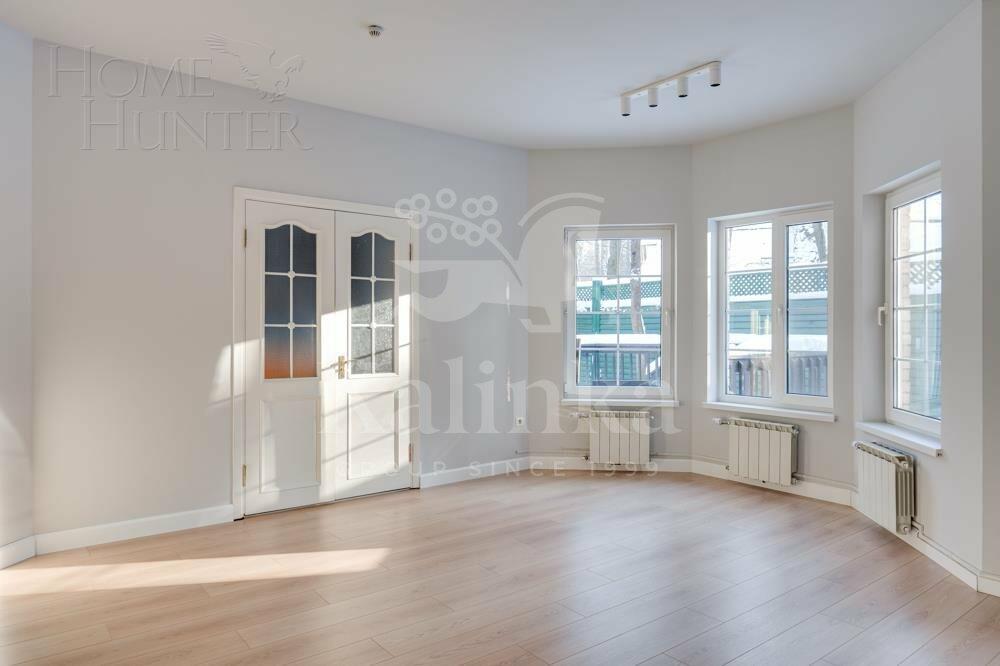 2-этажный таунхаус 890 м² с отделкой