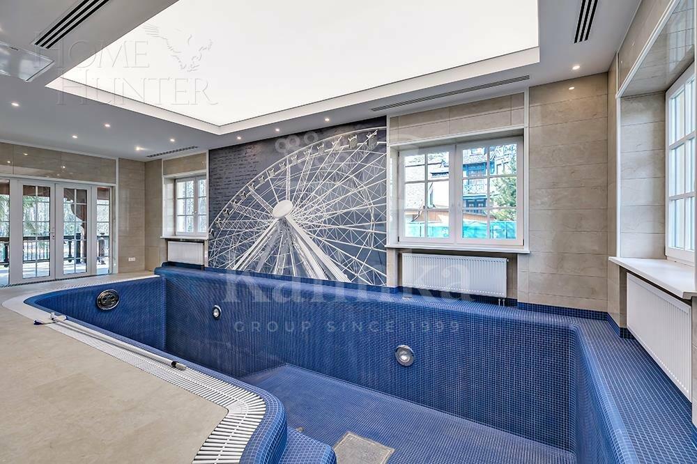 2-этажный коттедж 1 200 м² с отделкой