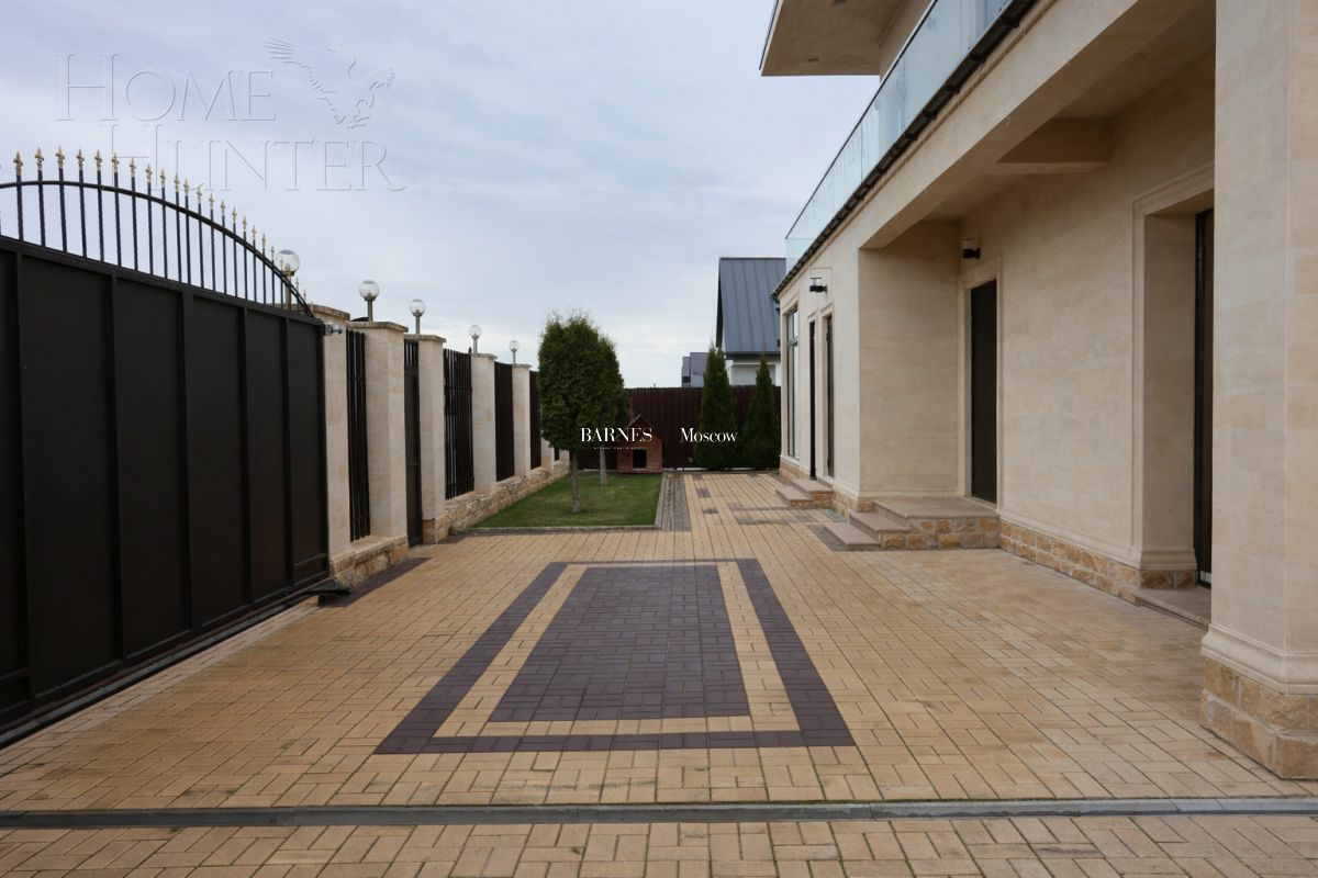 КОТТЕДЖ 322 м² с отделкой