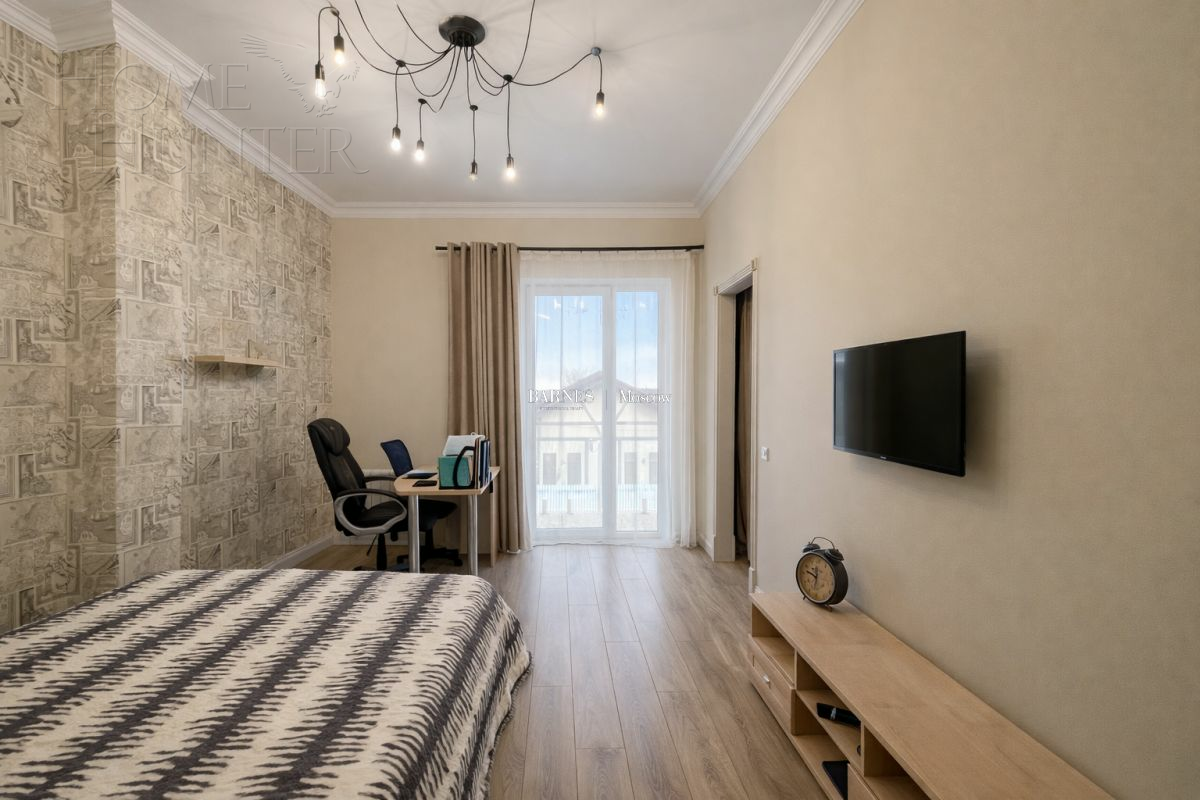 КОТТЕДЖ 322 м² с отделкой