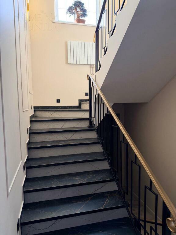 2-этажный коттедж 288 м² с отделкой