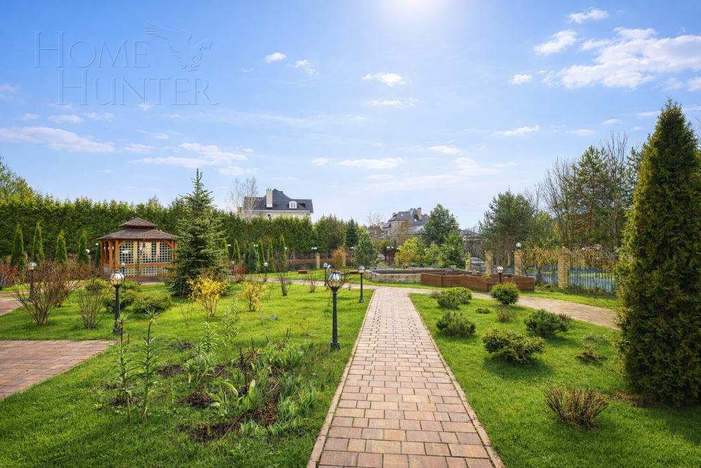 2-этажный коттедж 850 м² с отделкой
