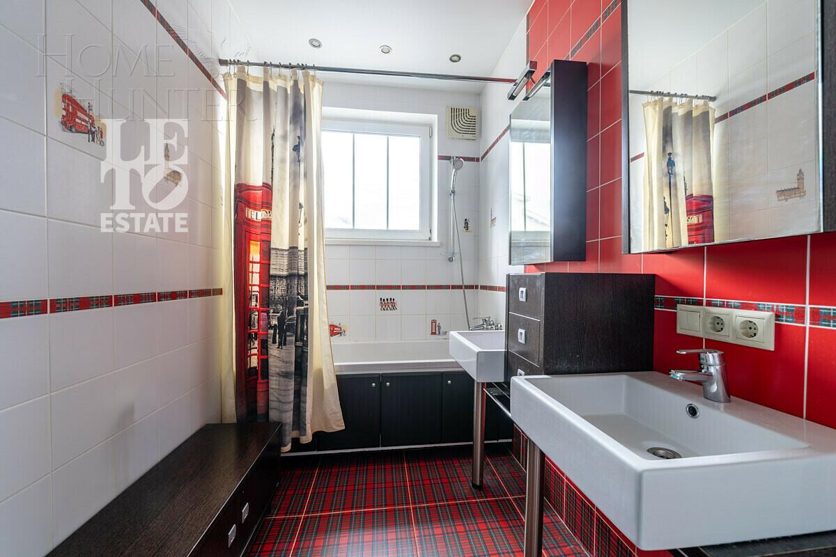 ТАУНХАУС 165.6 м² без отделки