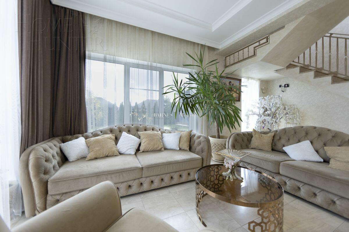 КОТТЕДЖ 322 м² с отделкой