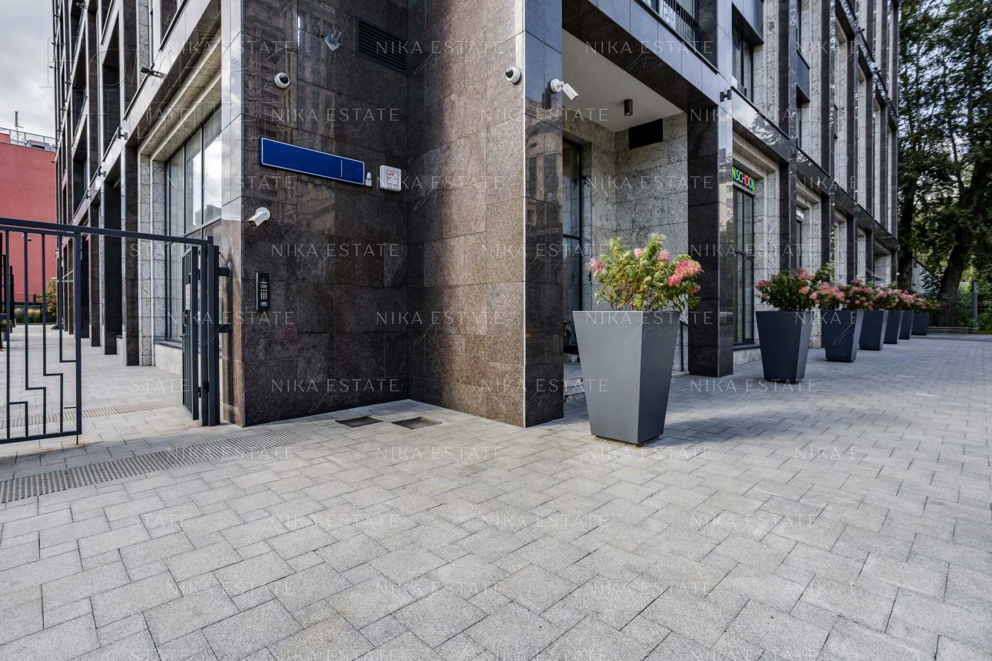 5-КОМН. ПЕНТХАУС С ОТДЕЛКОЙ 450 М² НА 8 ЭТАЖЕ