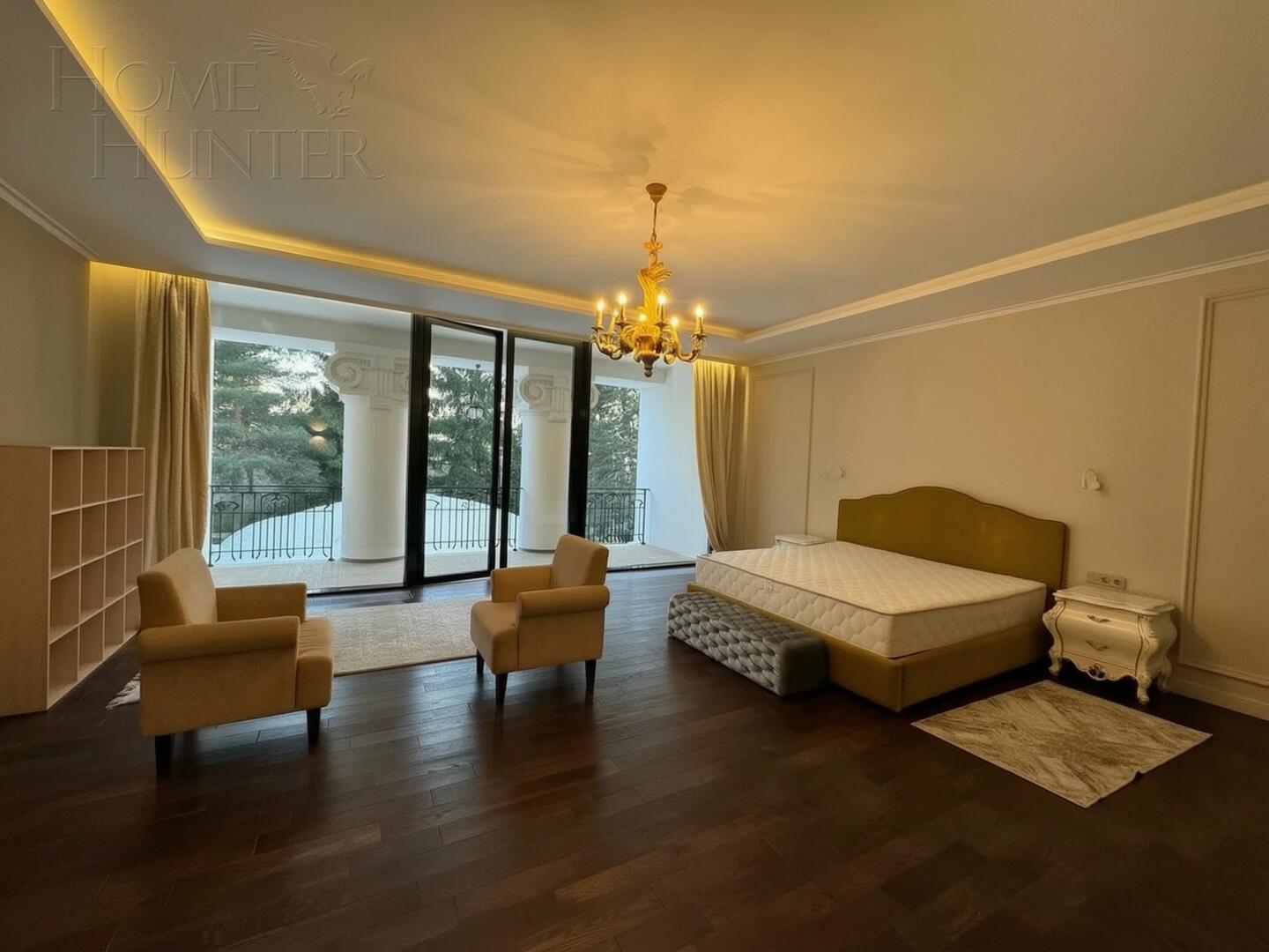 2-этажный коттедж 1 100 м² с отделкой