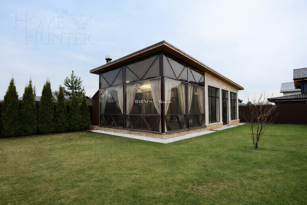 КОТТЕДЖ 322 м² с отделкой