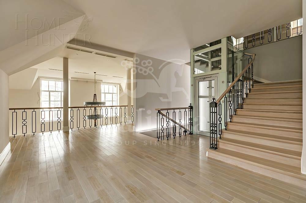 2-этажный коттедж 1 200 м² с отделкой