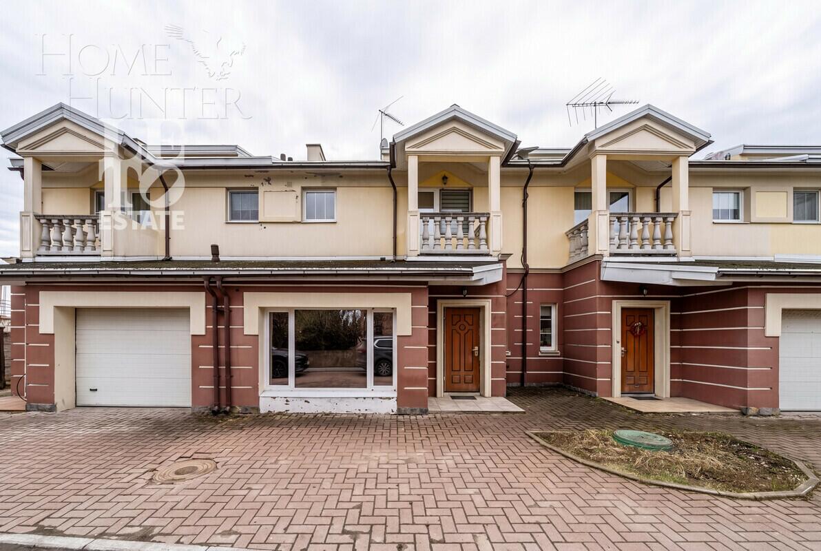 ТАУНХАУС 165.6 м² без отделки