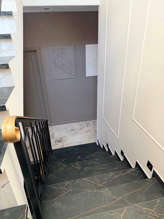 2-этажный коттедж 288 м² с отделкой