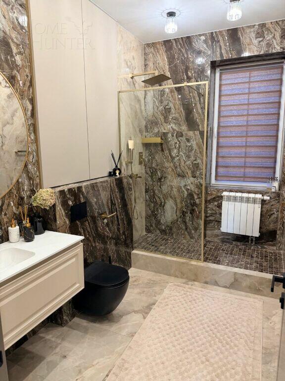 2-этажный коттедж 288 м² с отделкой