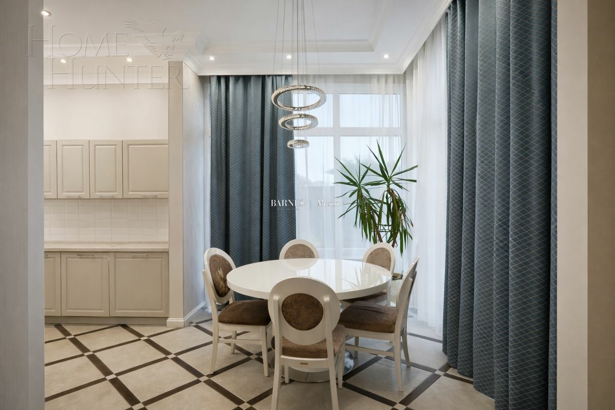 КОТТЕДЖ 322 м² с отделкой