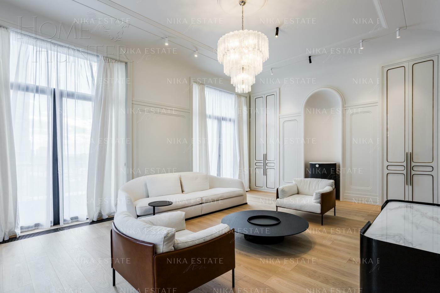 5-КОМН. ПЕНТХАУС С ОТДЕЛКОЙ 450 М² НА 8 ЭТАЖЕ