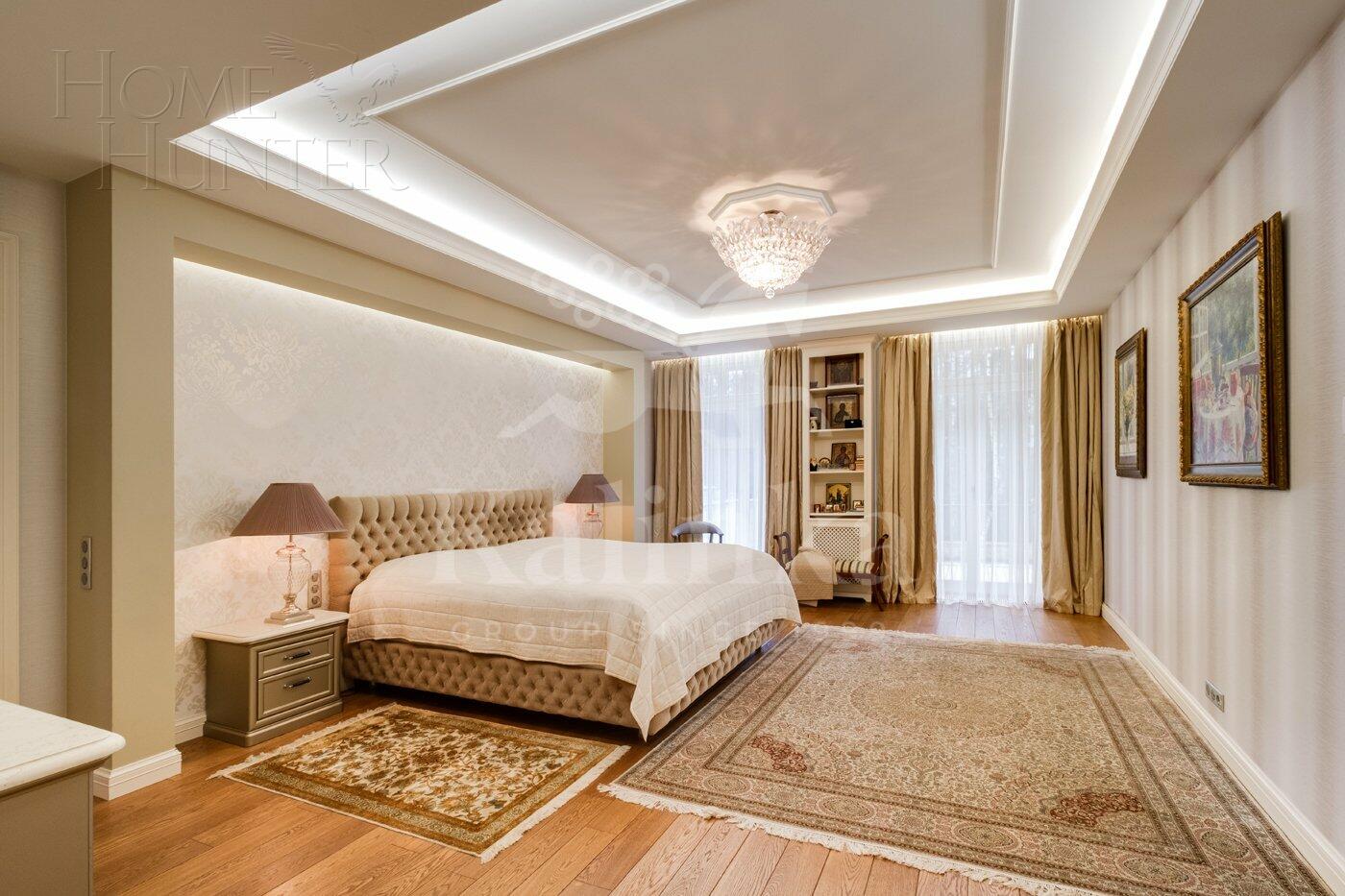 2-этажный коттедж 1 400 м² с отделкой