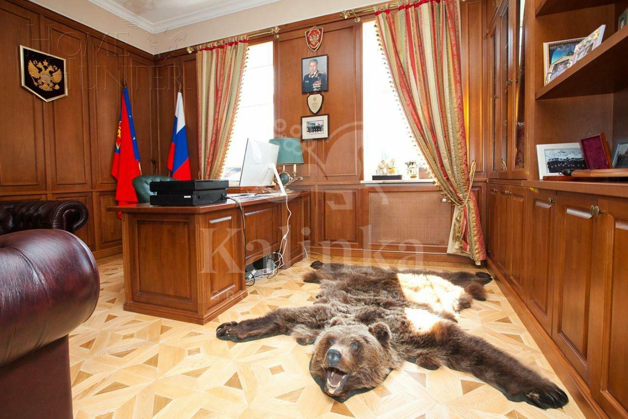 2-этажный коттедж 1 700 м² с отделкой