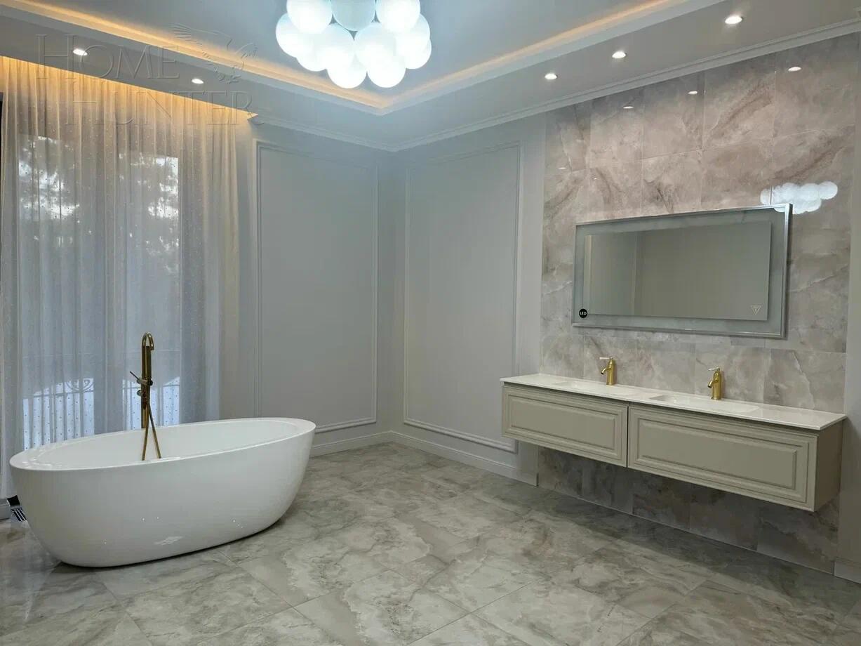 2-этажный коттедж 1 100 м² с отделкой