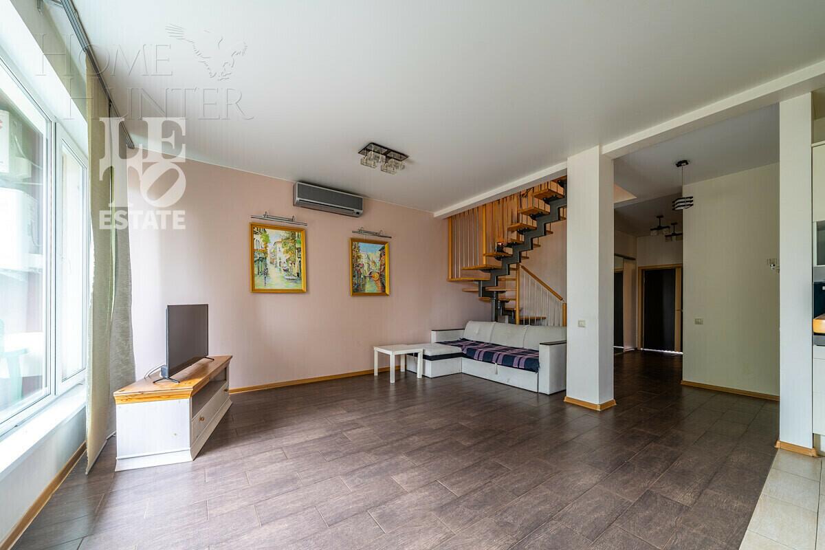 ТАУНХАУС 165.6 м² без отделки