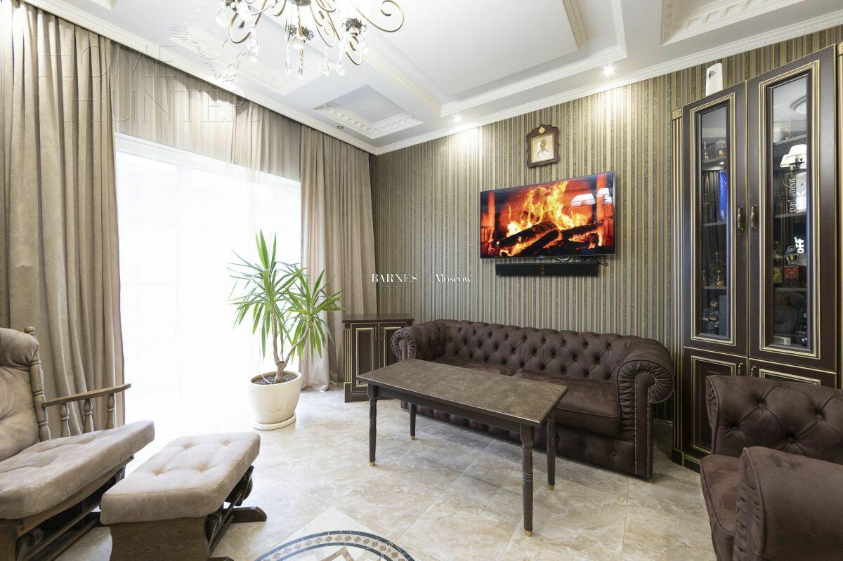 КОТТЕДЖ 322 м² с отделкой